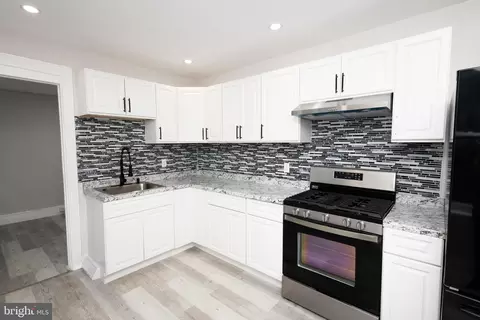 227 Walnut St, Reading, PA 19601 photo 17