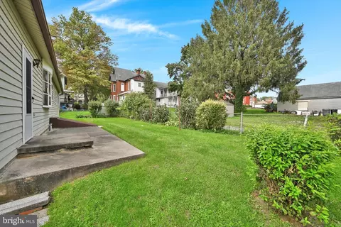 659 Vester Pl, Sinking Spring, PA 19608 photo 28