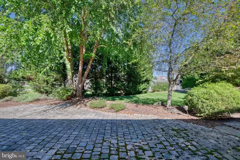 51 Pacific Ave, Sinking Spring, PA 19608 photo 43