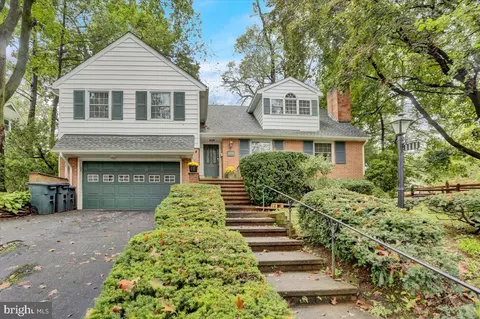 1611 Cleveland, Wyomissing, PA 19610