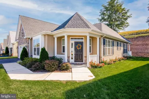 49 New Hope Blvd, Oley, PA 19547