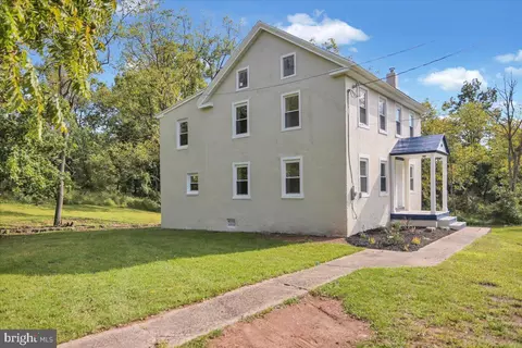 537 Monocacy Hill Rd, Birdsboro, PA 19508