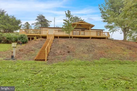 57 Stump Ln, Bernville, PA 19506