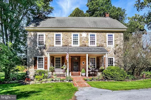 7326 Bernville Rd, Bernville, PA 19506