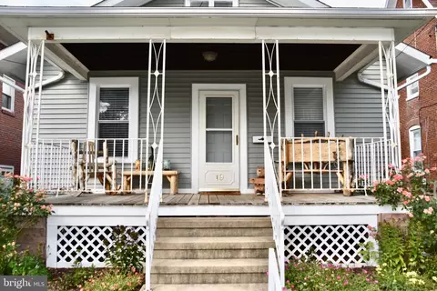 19 W Broad St, Reading, PA 19607 photo 3