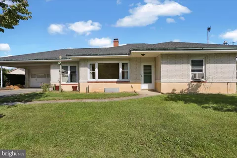 3601 South St, Morgantown, PA 19543