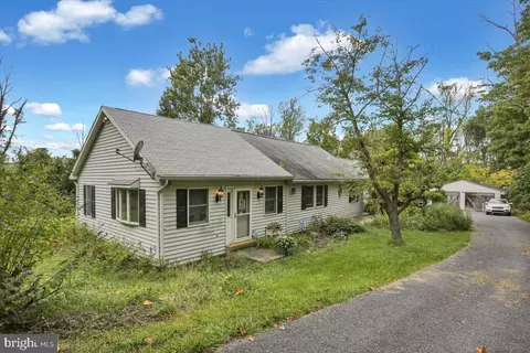 169 Oregon Rd, Mohnton, PA 19540