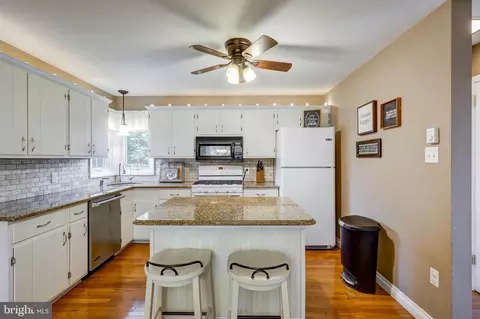 488 Snyder Rd, Reading, PA 19605 photo 11