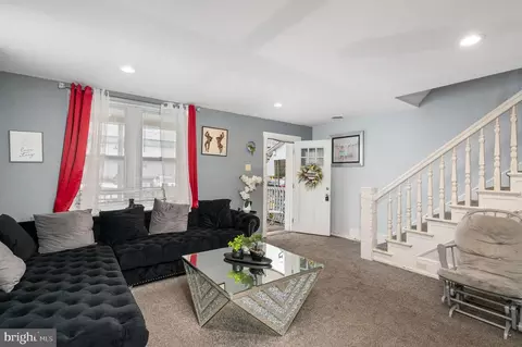 Living - 11 Montello Rd, Reading, PA 19608 photo 2 of 2