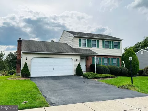 4722 Alisan Rd, Reading, PA 19606