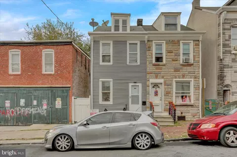 1011 Greenwich St, Reading, PA 19604