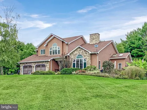 25 Lenape Rd, Barto, PA 19504 photo 2