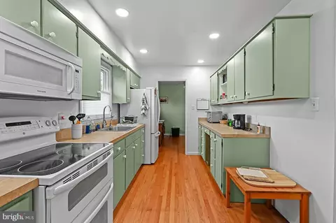 4427 Bittner Ave, Reading, PA 19608 photo 9