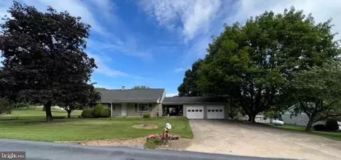 543 Woleber Rd, Myerstown, PA 17067