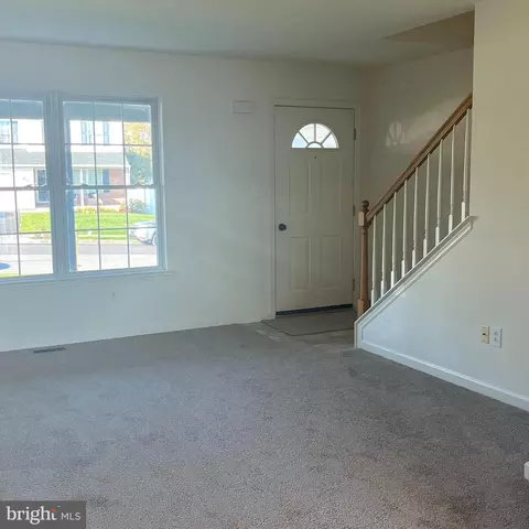 371 Oneida Dr, Sinking Spring, PA 19608 photo 7
