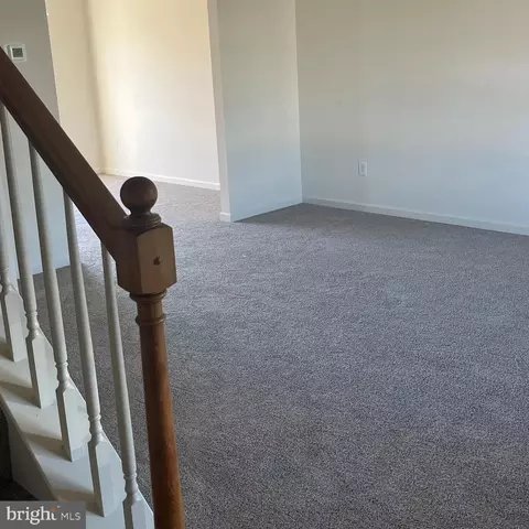 371 Oneida Dr, Sinking Spring, PA 19608 photo 6