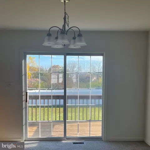 371 Oneida Dr, Sinking Spring, PA 19608 photo 12