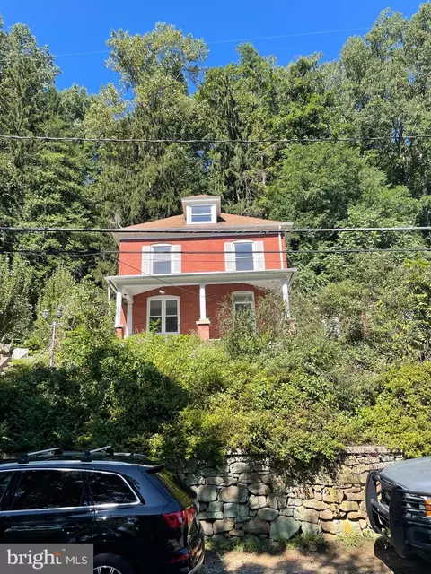 1204 Friedensburg Rd, Reading, PA 19606