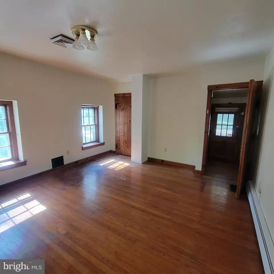  235 Treichler Rd, Alburtis, PA 18011 photo 28