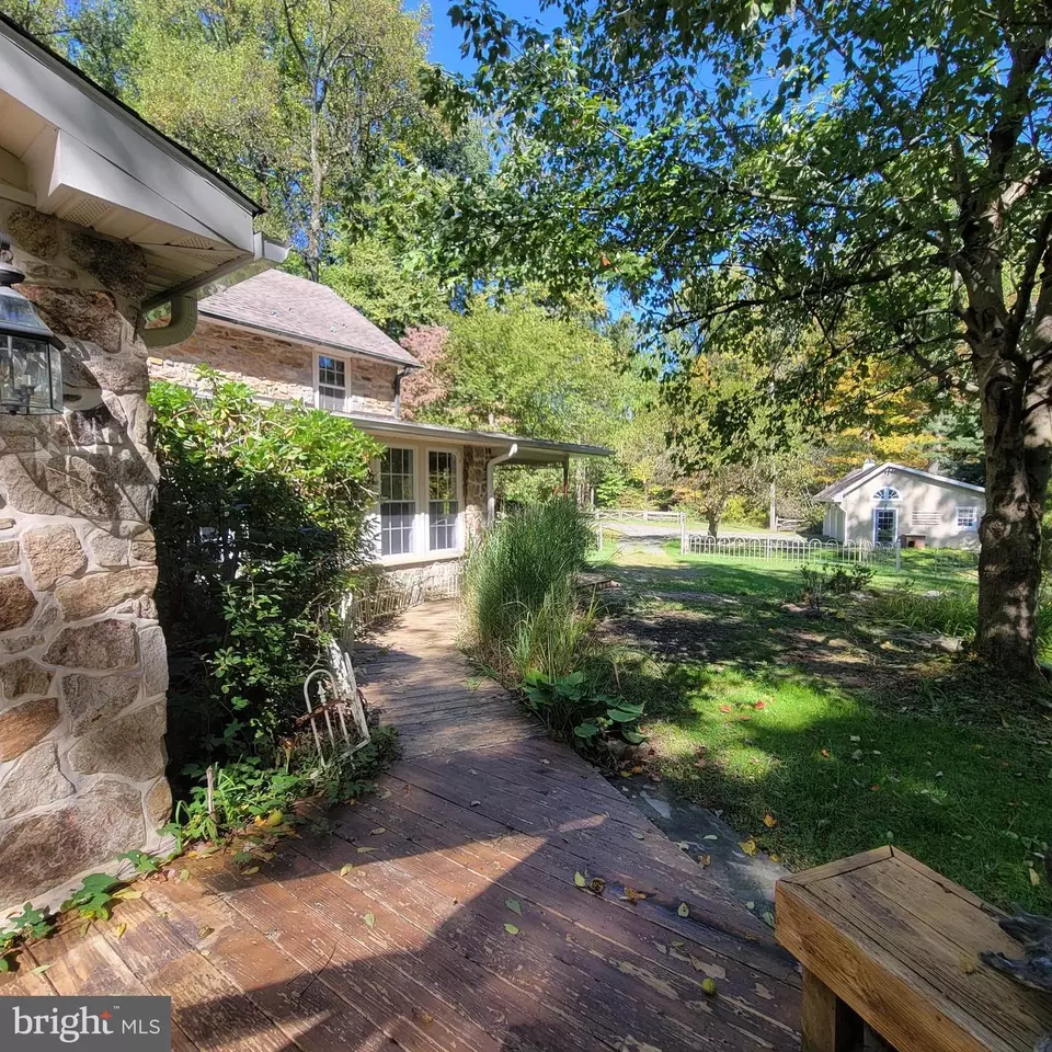  235 Treichler Rd, Alburtis, PA 18011 photo 36