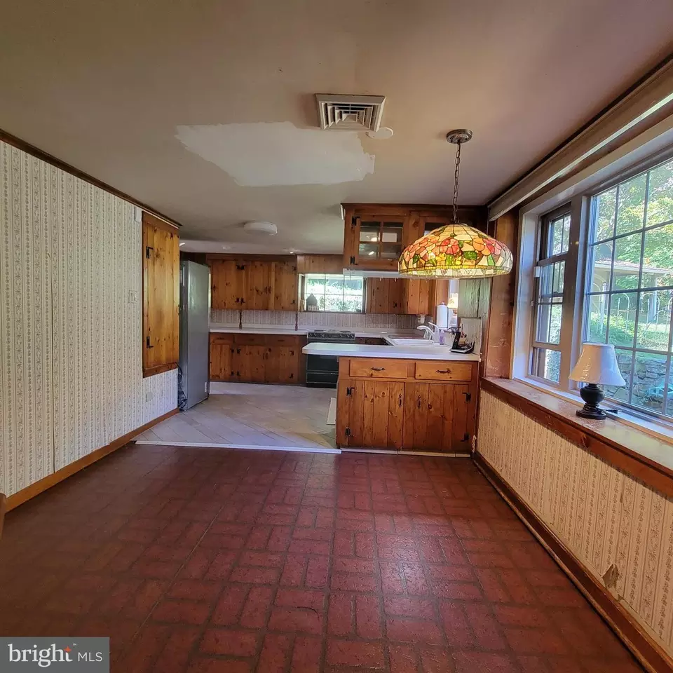  235 Treichler Rd, Alburtis, PA 18011 photo 21