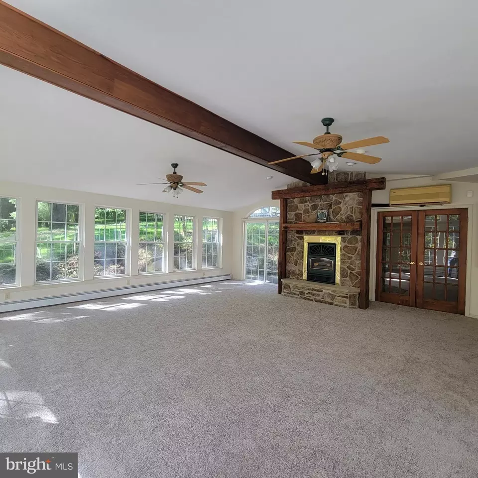  235 Treichler Rd, Alburtis, PA 18011 photo 10