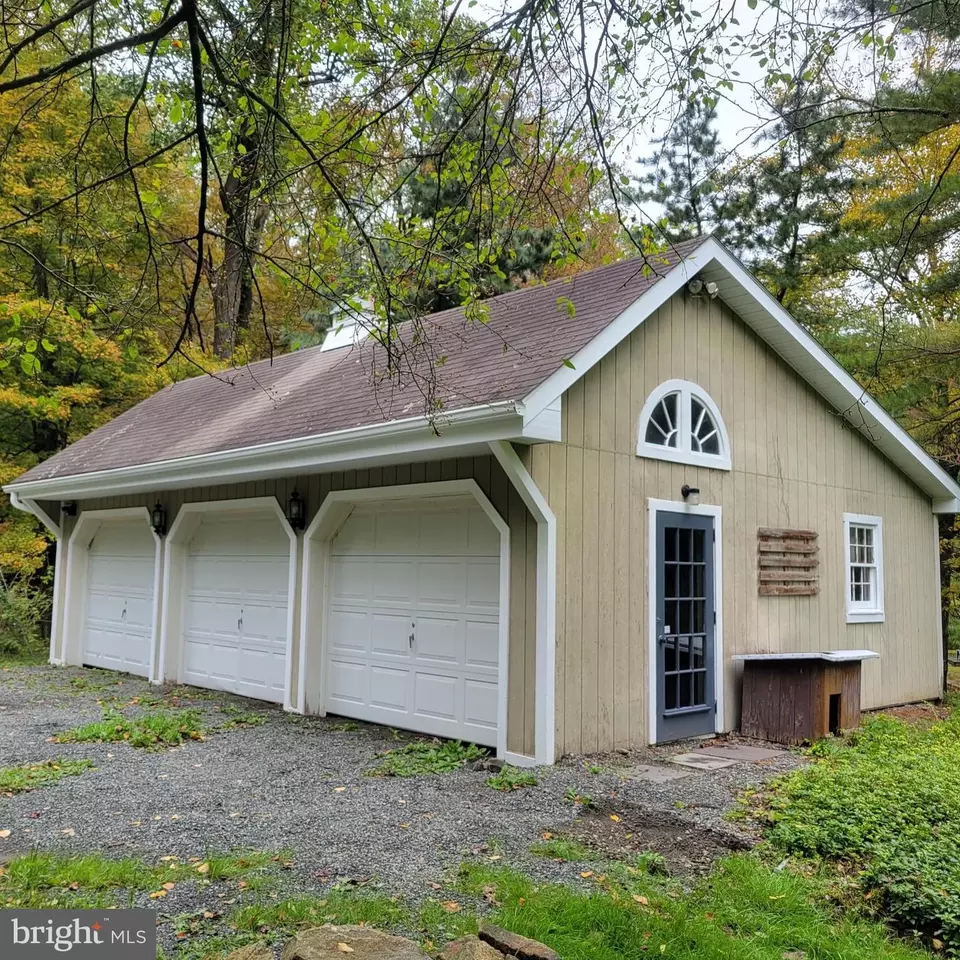  235 Treichler Rd, Alburtis, PA 18011 photo 47