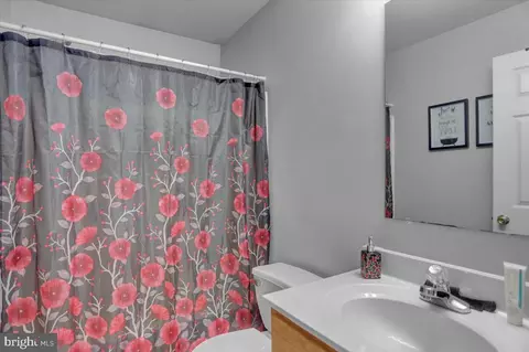 377 Oneida Dr, Reading, PA 19608 photo 15