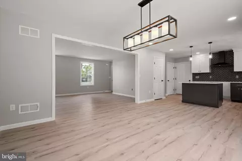 151 Cedar Ln, Reading, PA 19607 photo 8