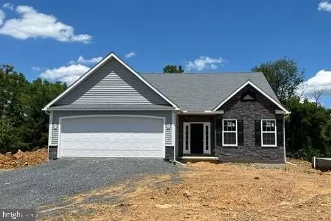 229 Marcello Cir #9, Wernersville, PA 19565
