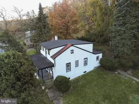 1147 Morgantown Rd, Reading, PA 19607 photo 4