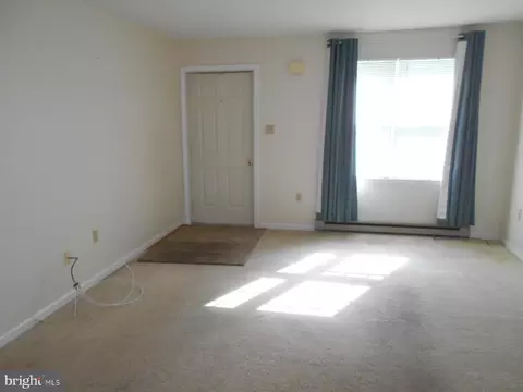 250 S Sterley St, Reading, PA 19607 photo 12