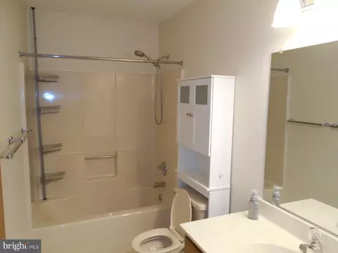 250 S Sterley St, Reading, PA 19607 photo 14