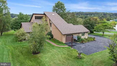 67 Fraser Rd, Fleetwood, PA 19522