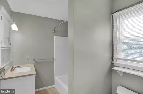 51 Sage Dr, Sinking Spring, PA 19608 photo 27