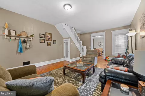 819 N 4th St, Reading, PA 19601 photo 6