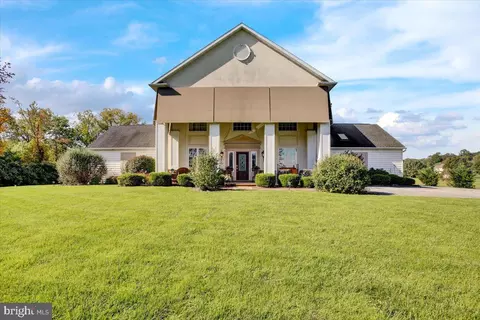230 Wernersville Rd, Reading, PA 19608