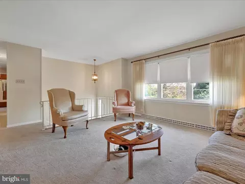 411 Governor Dr, Reading, PA 19607 photo 5
