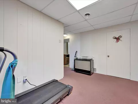 411 Governor Dr, Reading, PA 19607 photo 19