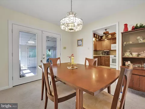 411 Governor Dr, Reading, PA 19607 photo 7