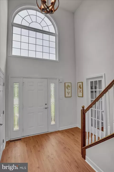 30 Tennessee Ave, Reading, PA 19608 photo 2