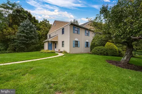 622 Maplewood Ave, Mohnton, PA 19540