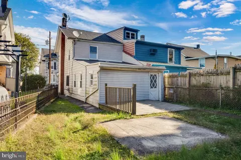 44 S Hull St, Reading, PA 19608 photo 27