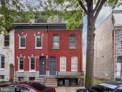 319 S 6th St, Reading, PA 19602