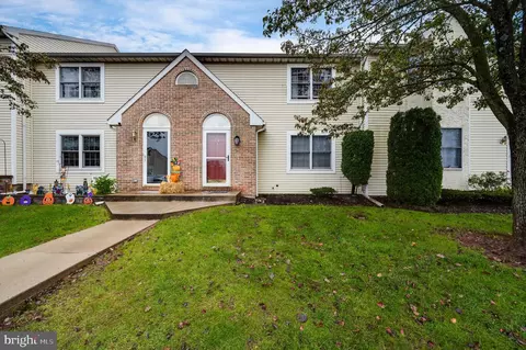14 Cranberry # -3, Reading, PA 19606