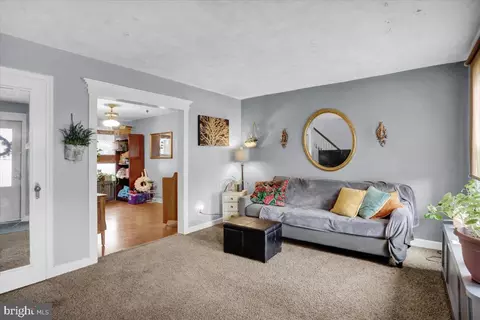 304 Pershing Blvd, Reading, PA 19607 photo 4