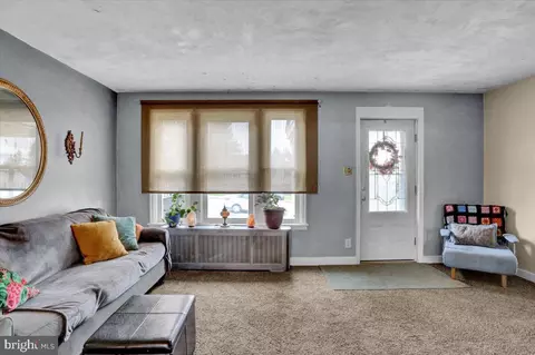 304 Pershing Blvd, Reading, PA 19607 photo 5