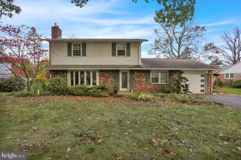 23 Cedarwood Rd, Reading, PA 19610