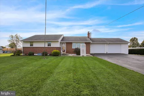 669 Main St, Mohrsville, PA 19541