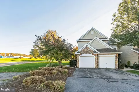 1000 Country Ln, Morgantown, PA 19543
